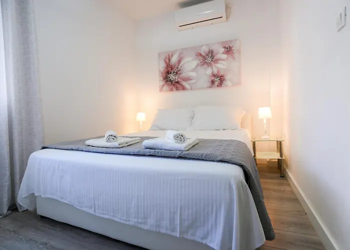 Apartment Kaya Prime Location In Old Town Zadar