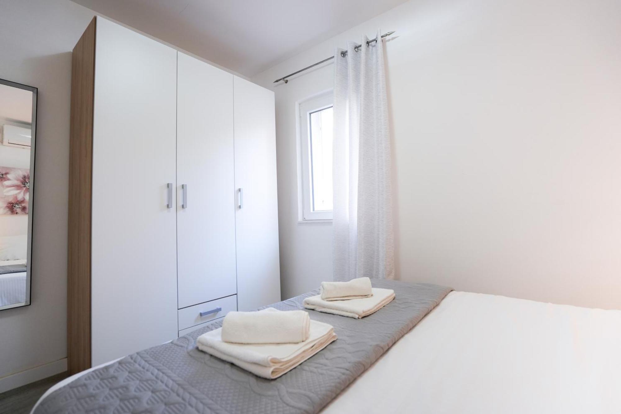 Kaya Prime Location In Old Town *