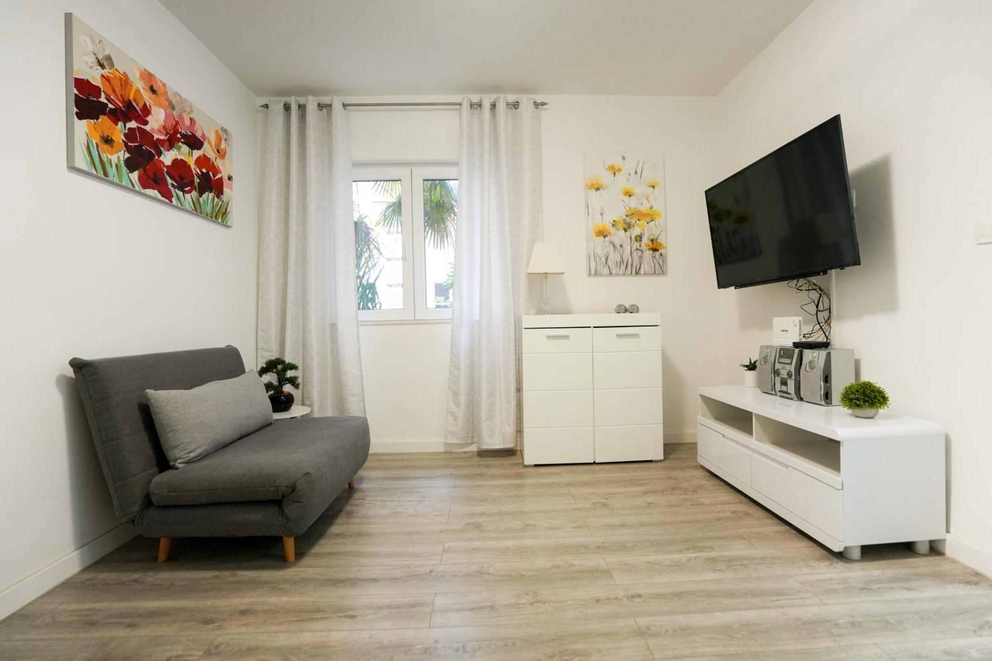 Kaya Prime Location In Old Town Apartament *